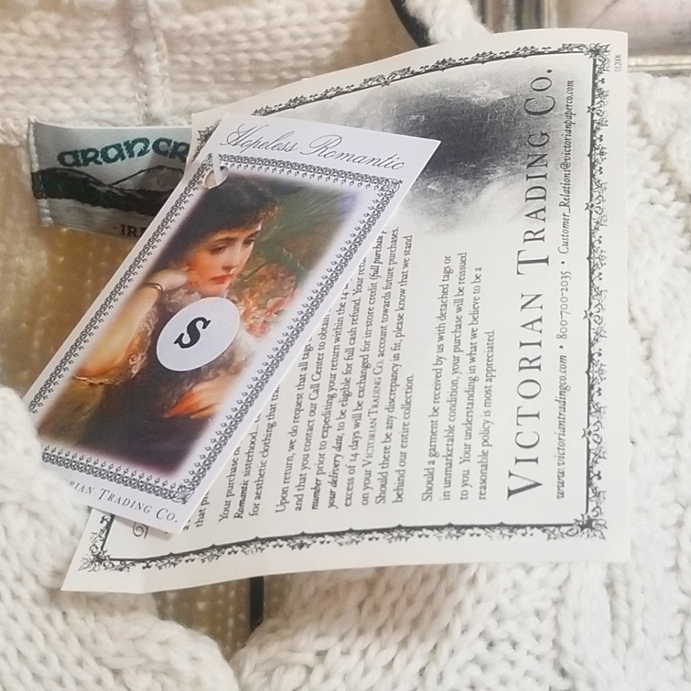 🆕️ Aran Crafts Cream Button-Up Cardigan 100% Merino Wool. Size: Small. - Picture 5 of 7
